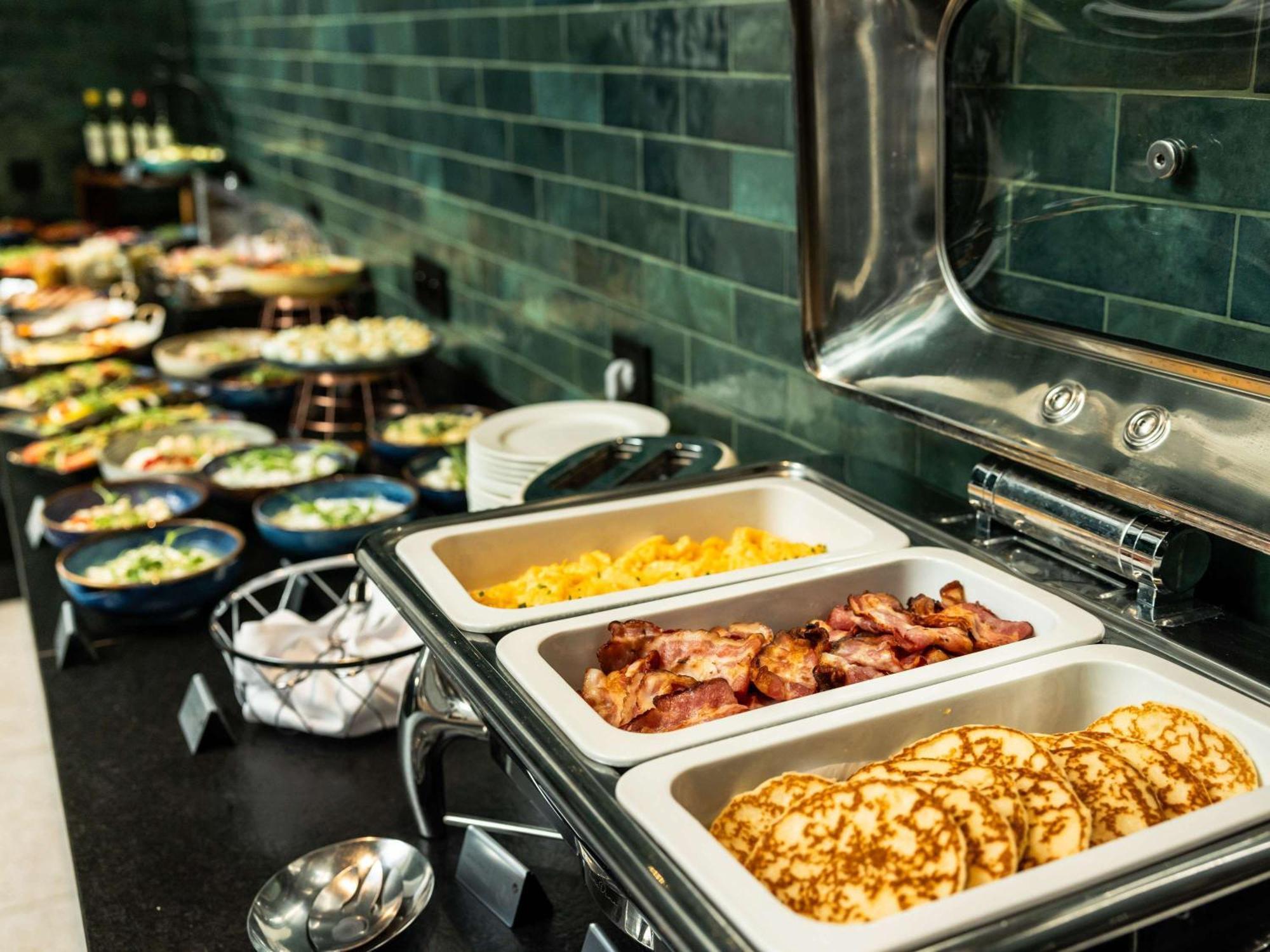 Rezydent Sopot Mgallery Hotel Collection Luaran gambar A chafing dish